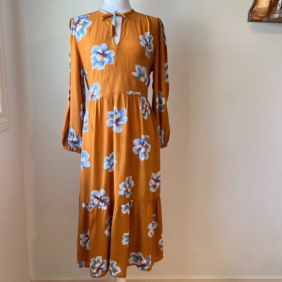 🦋☀️ Golden Hour Florals: Old Navy Tiered Empire Dress (size small) ☀️🦋 - Picture 1 of 14
